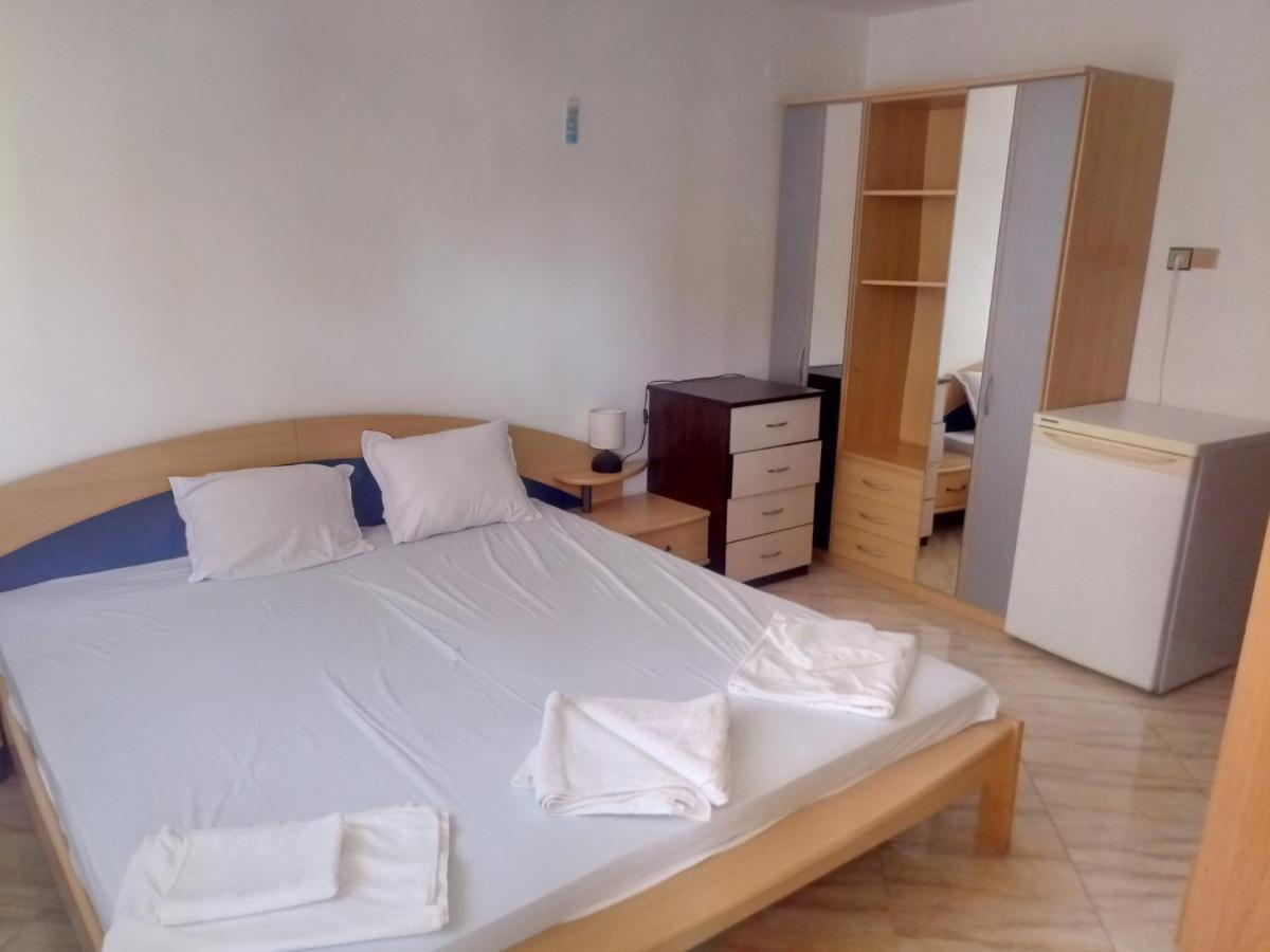 Farlalievi Guest House Sozopol Eksteriør bilde