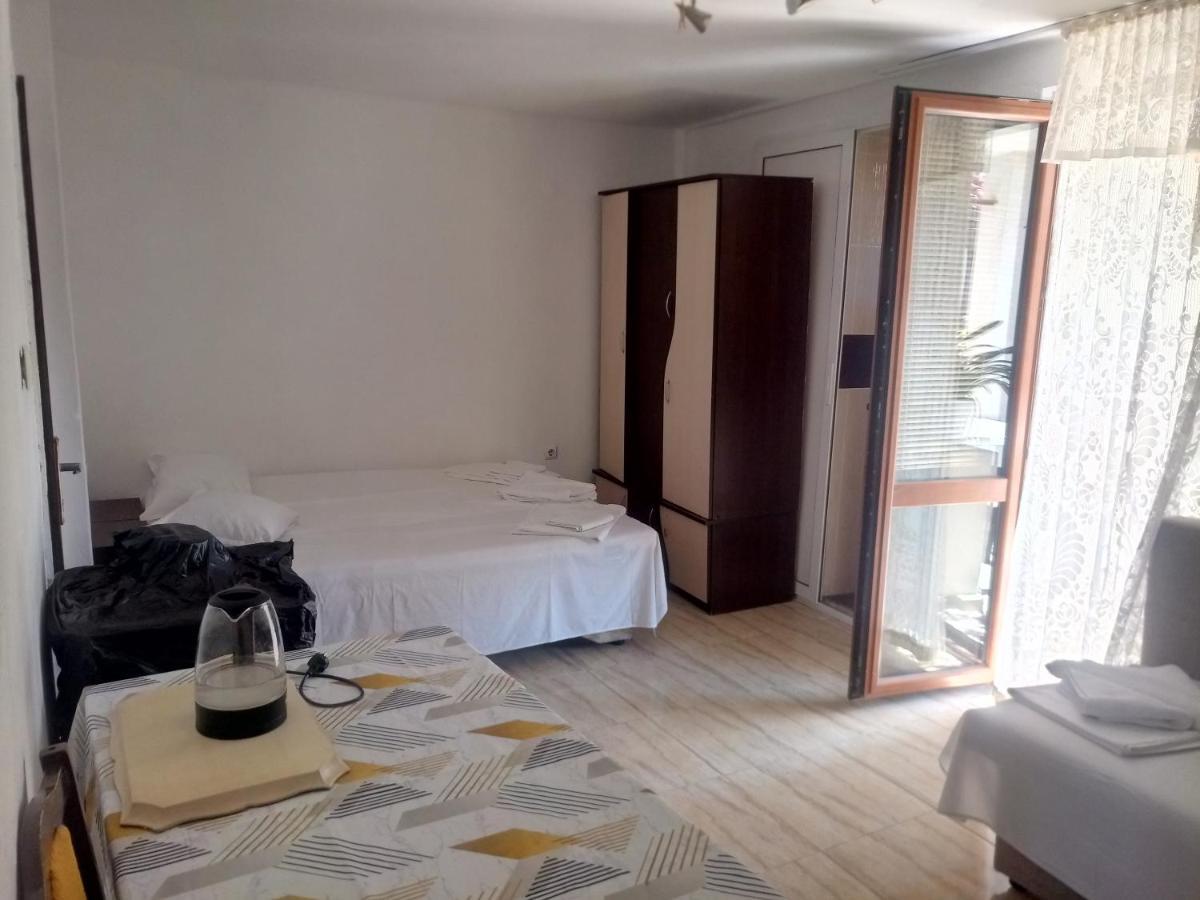Farlalievi Guest House Sozopol Eksteriør bilde