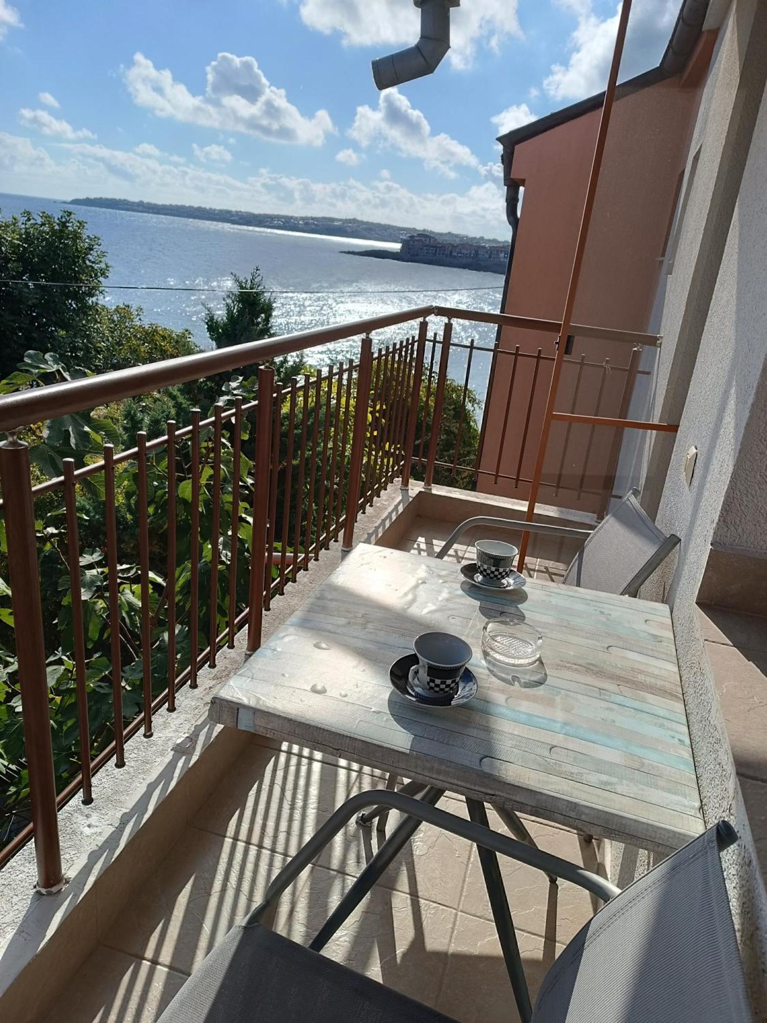 Farlalievi Guest House Sozopol Eksteriør bilde