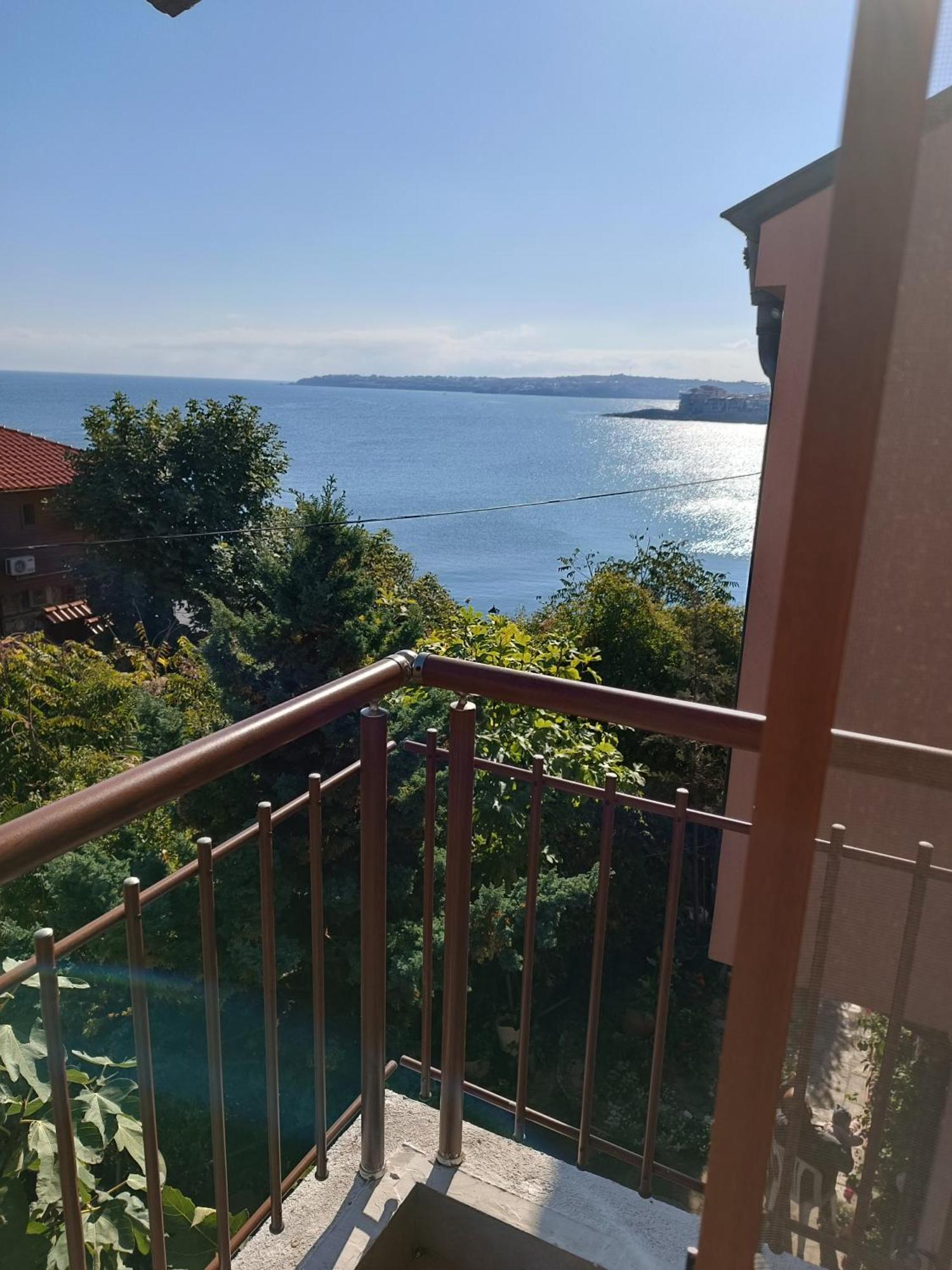 Farlalievi Guest House Sozopol Eksteriør bilde